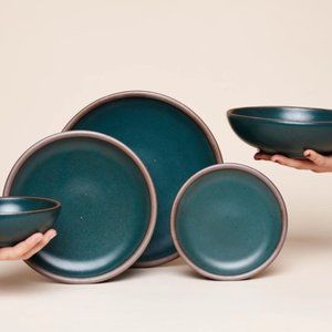 East Fork Night Swim (retired) set of x2 dinner plates, x2 side plates